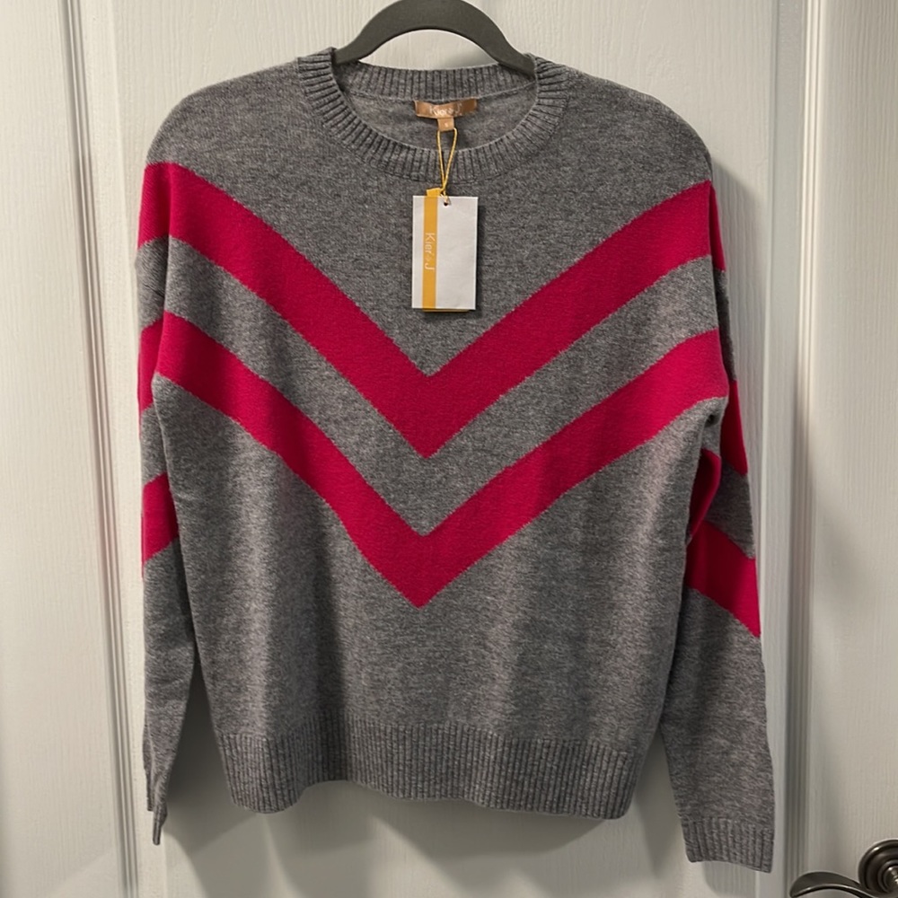 Cashmere sweater by Kier & J. Size Small. NWT. - Picture 2 of 8
